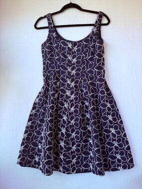 Nine West Navy Floral Stitch Dress Size 4